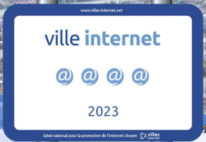 Panneau label 4 arobase